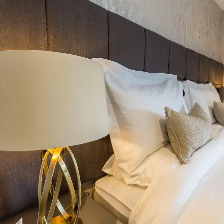 The Sally Πανδοχείο 5*